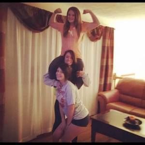 Meet your Posher, Pamela